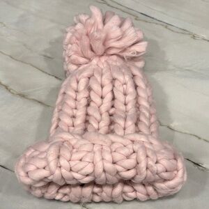 Berkshire Fashions Pale Pink Oversized Chunky Knit Beanie New!